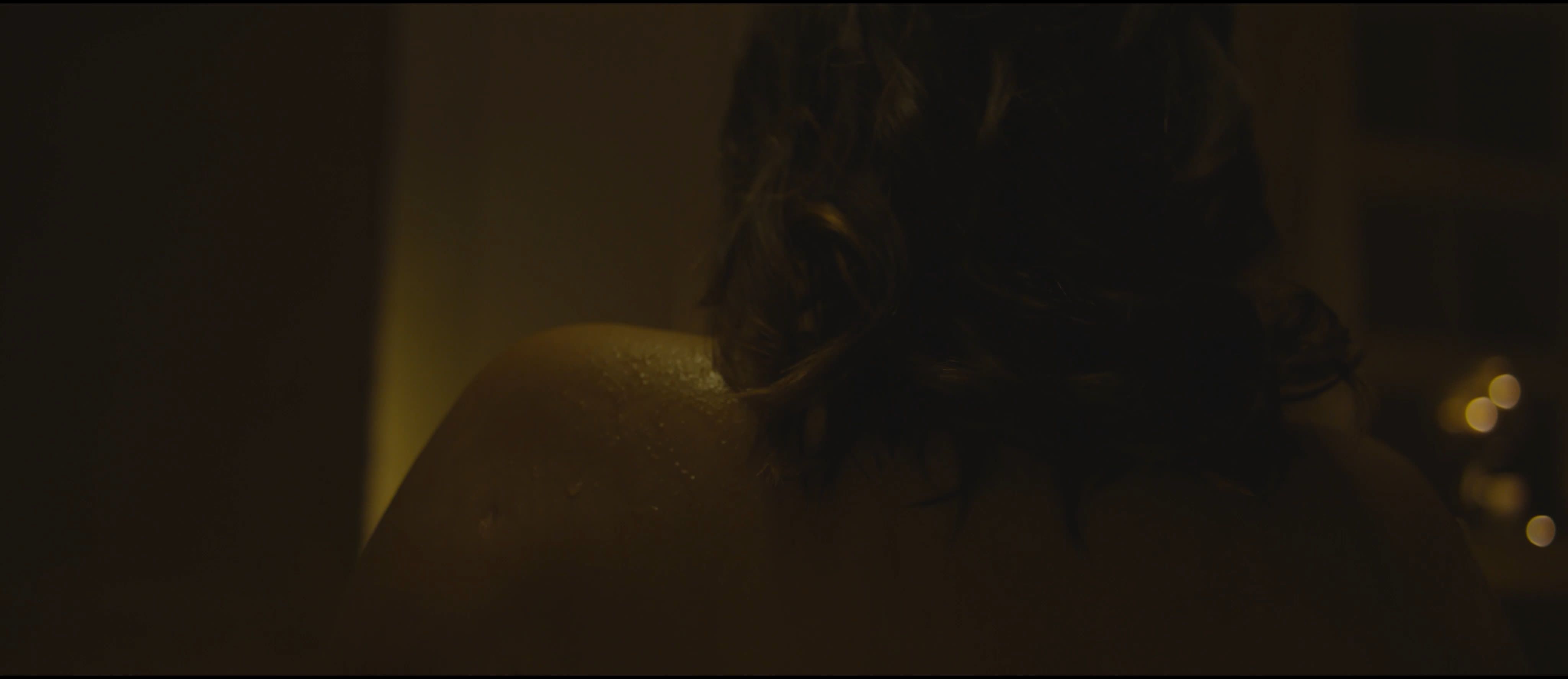 RES (2020) – Bathtub scene